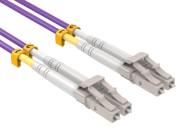 In practical applications, what is the transmission speed of OM4 Cable de fiber optico?